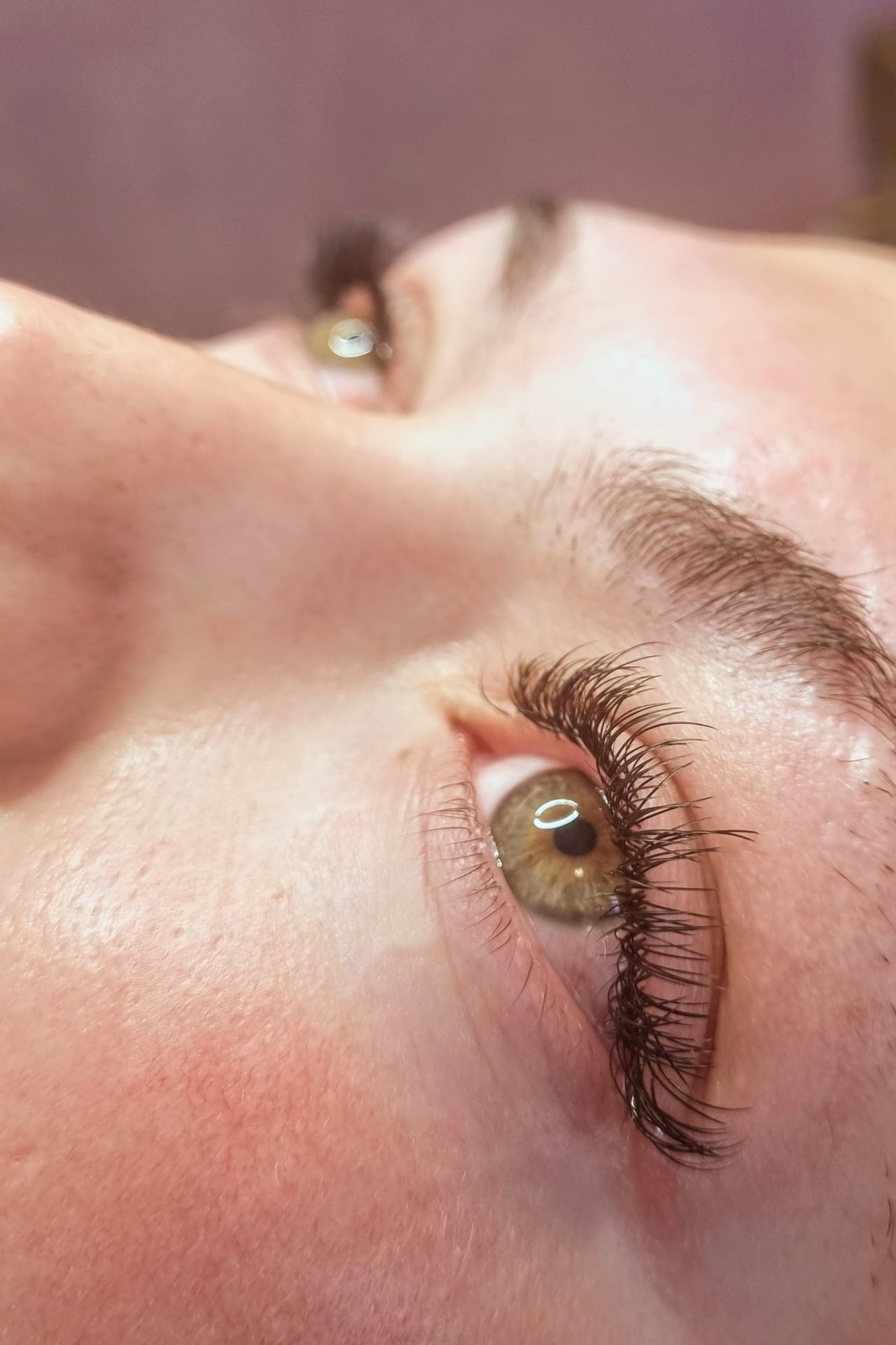 Fransförlängning utförd av MirjaMira Makeup.